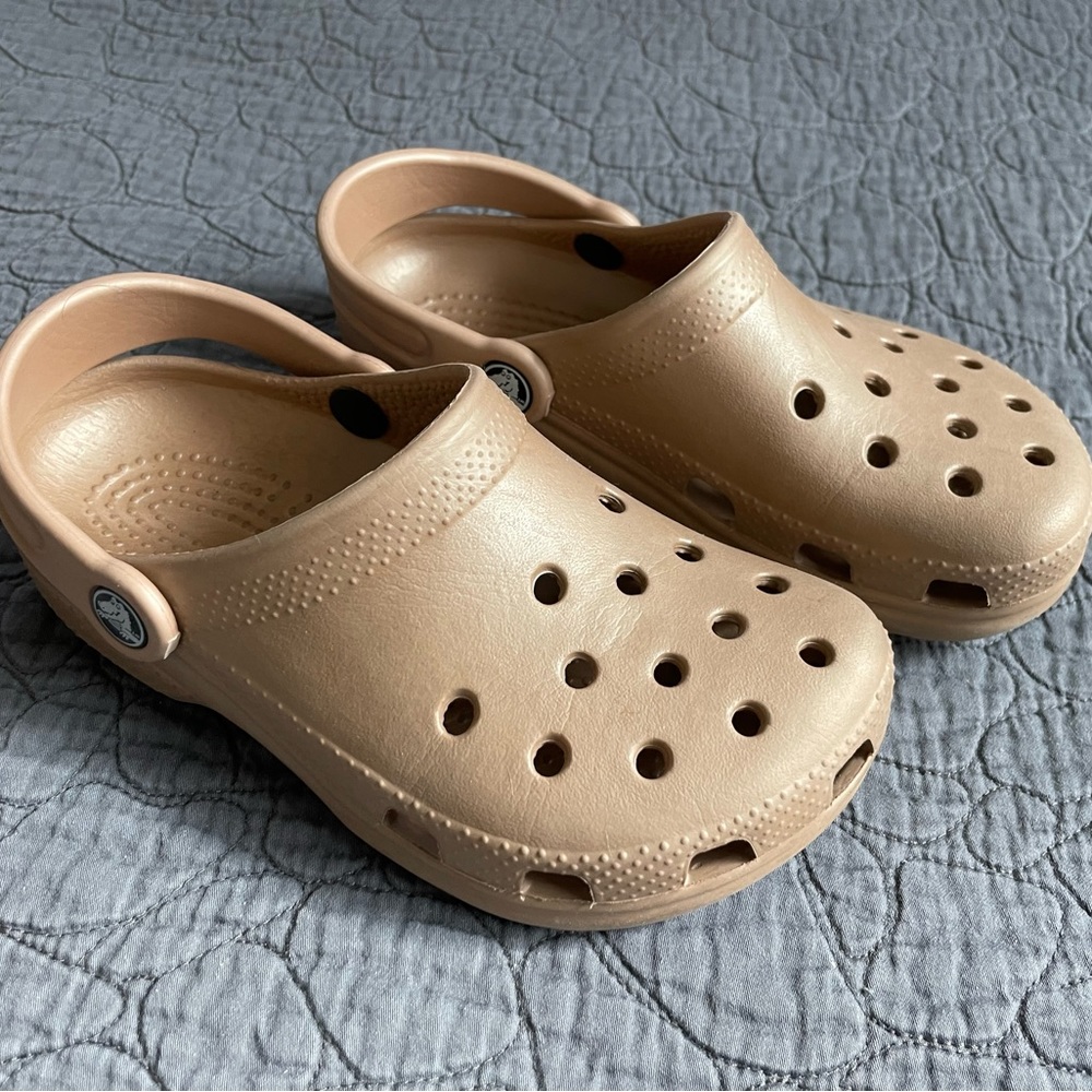 Girls Gold Crocs Size 2